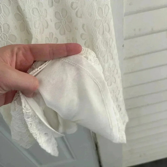 Blu Pepper White Lace Floral Embroidered Halter Dress Size Medium Lined C18 - Picture 7 of 9